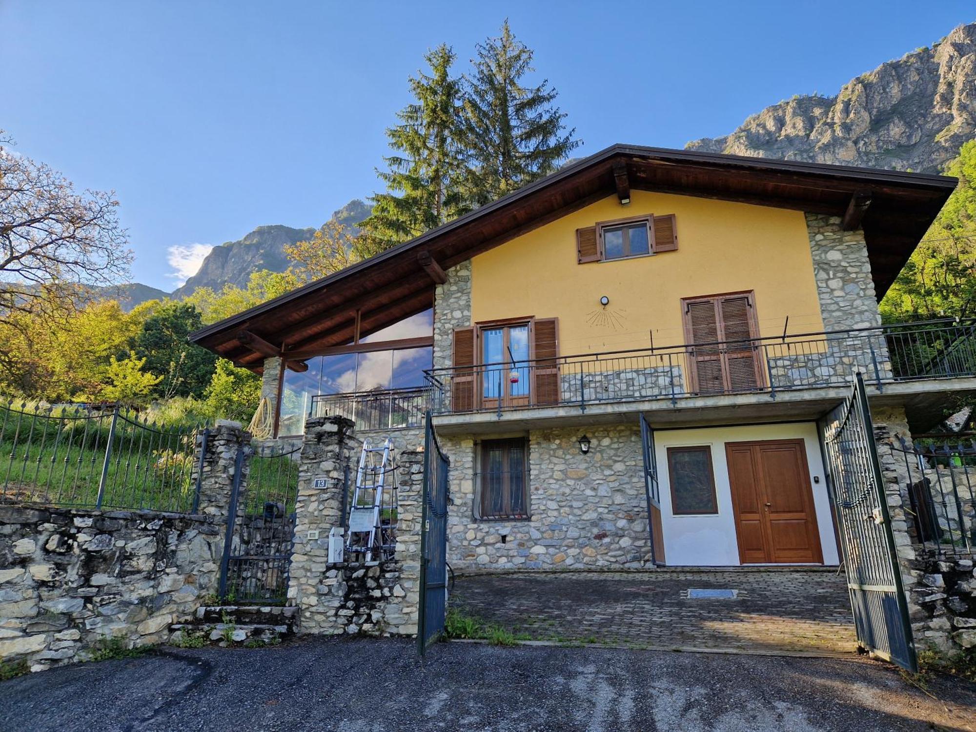 Aisone Casa Di Montagna 아파트 외부 사진